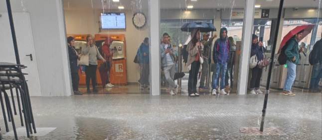 Sant Feliu arriba al rècord de pluja acumulada a la comarca amb 163 mm en 24 hores